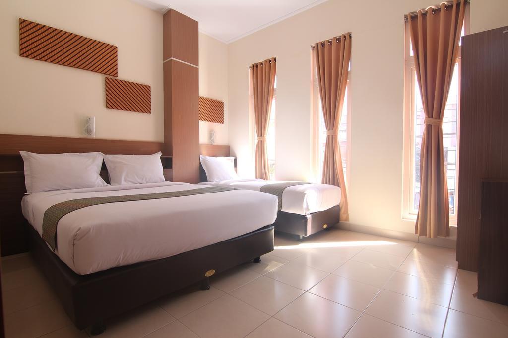 Hotel Pules Yogyakarta Quarto foto